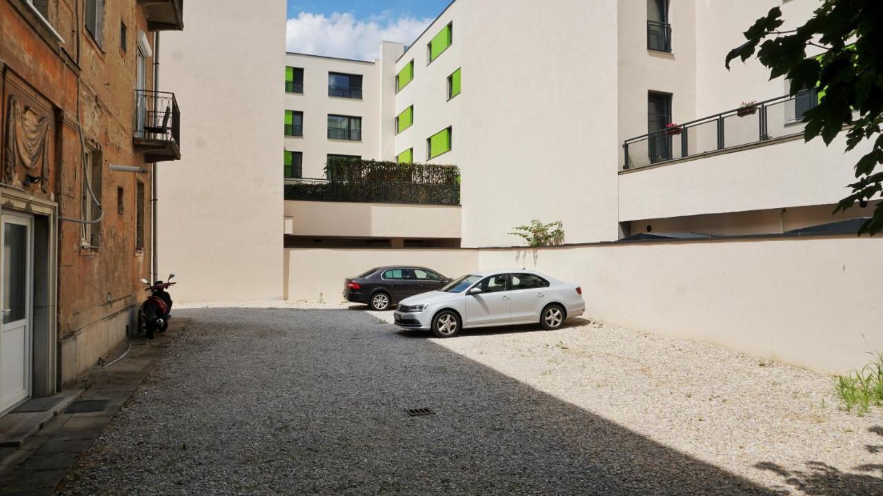 Belvarosi Exkluziv Minigarzon Debrecen Ngoại thất bức ảnh